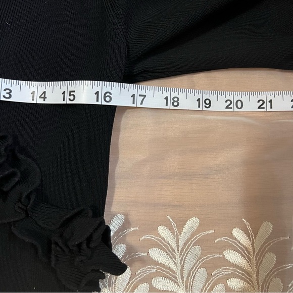 Y2K Black Ruffled Women's Rib Knit Top -Size S -TP29 - Picture 7 of 8